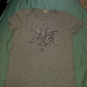 Gray Short Sleeve Snowflake T-shirt